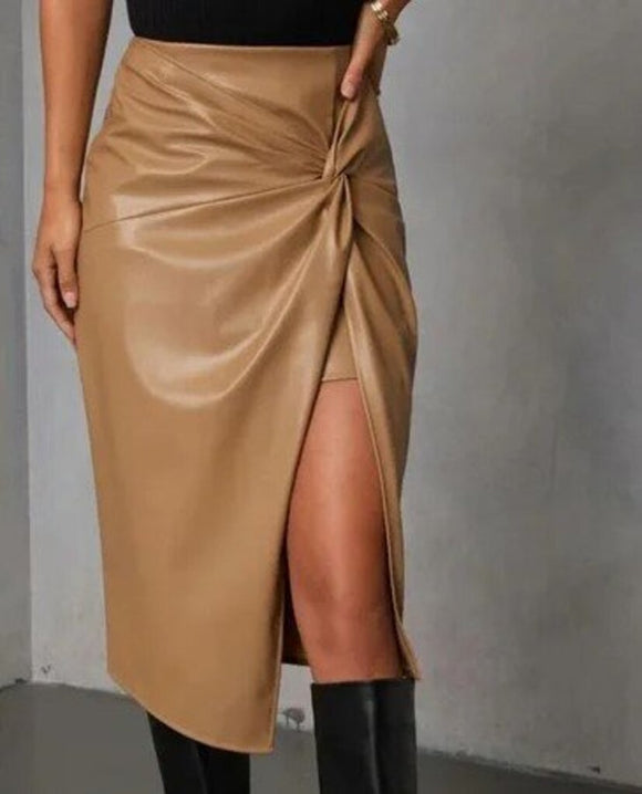 women Vici NWT Like Wow Vegan Leather Tan Skirt S