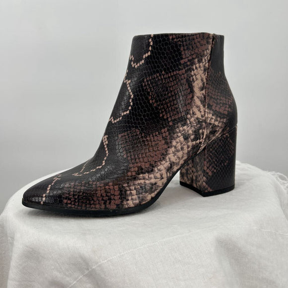 women A New Day Snakeskin Boots black and brown Shoes 7.5
