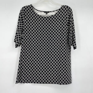 women Talbots NWT Patterned B&W Knit Top L