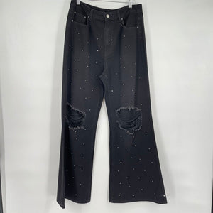 women Cider NWT Bedazzled Distressed Black Jeans L