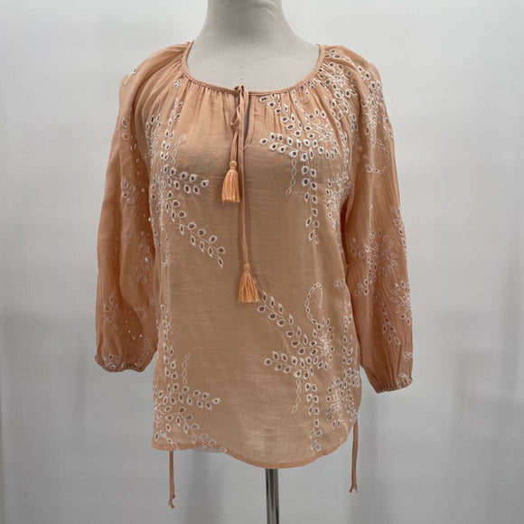 women Tribal NWT Eyelet Lace Peach Woven Top S