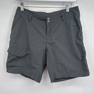 women Columbia 8" Omni Shade Gray Shorts 6