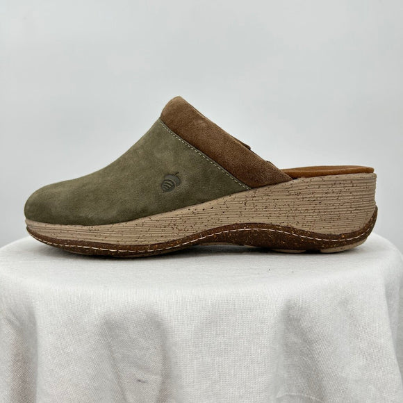 women Acorn Suede Slip-On Clogs Sage Green Shoes 9