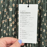 women Exlura NWT Pleated Floral Midi Green Cream Tan Skirt XL