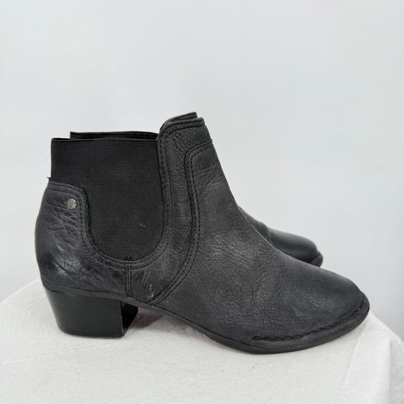 women Giani Bernini Palma Leather Pull-On Ankle Boot Black Shoes 8.5