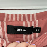 women Torrid NWT Stripe Tie Front Rose Shorts 12