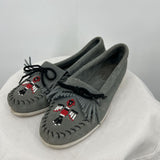 women Minnetonka Thunderbird Moccasins Sage Gray Shoes 9