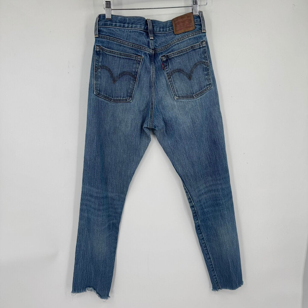 women Levi's Premium Wedgie Fit White Oak Denim Blue Jeans 27/4